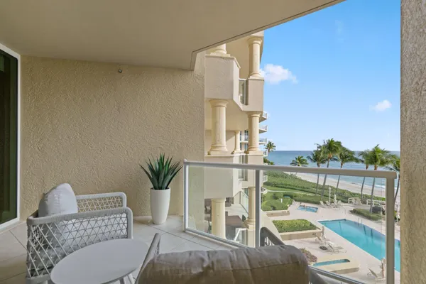 $1,675,000 | 1063 Hillsboro Mile, Unit 404, Hillsboro Beach, FL 33064