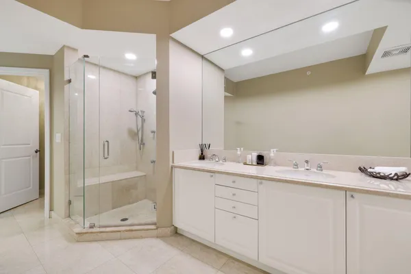 $1,675,000 | 1063 Hillsboro Mile, Unit 404, Hillsboro Beach, FL 33064