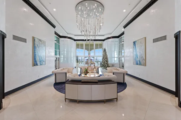 $1,675,000 | 1063 Hillsboro Mile, Unit 404, Hillsboro Beach, FL 33064