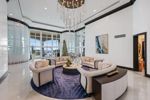 $1,675,000 | 1063 Hillsboro Mile, Unit 404, Hillsboro Beach, FL 33064