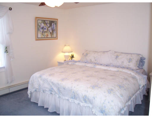 6 Beacon Avenue Woonsocket, RI 02895 - Photo 8 of 11
