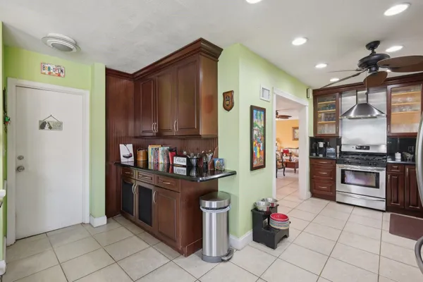 $1,250,000 | 3820 Northeast 29th Avenue, Lighthouse Point, FL 33064