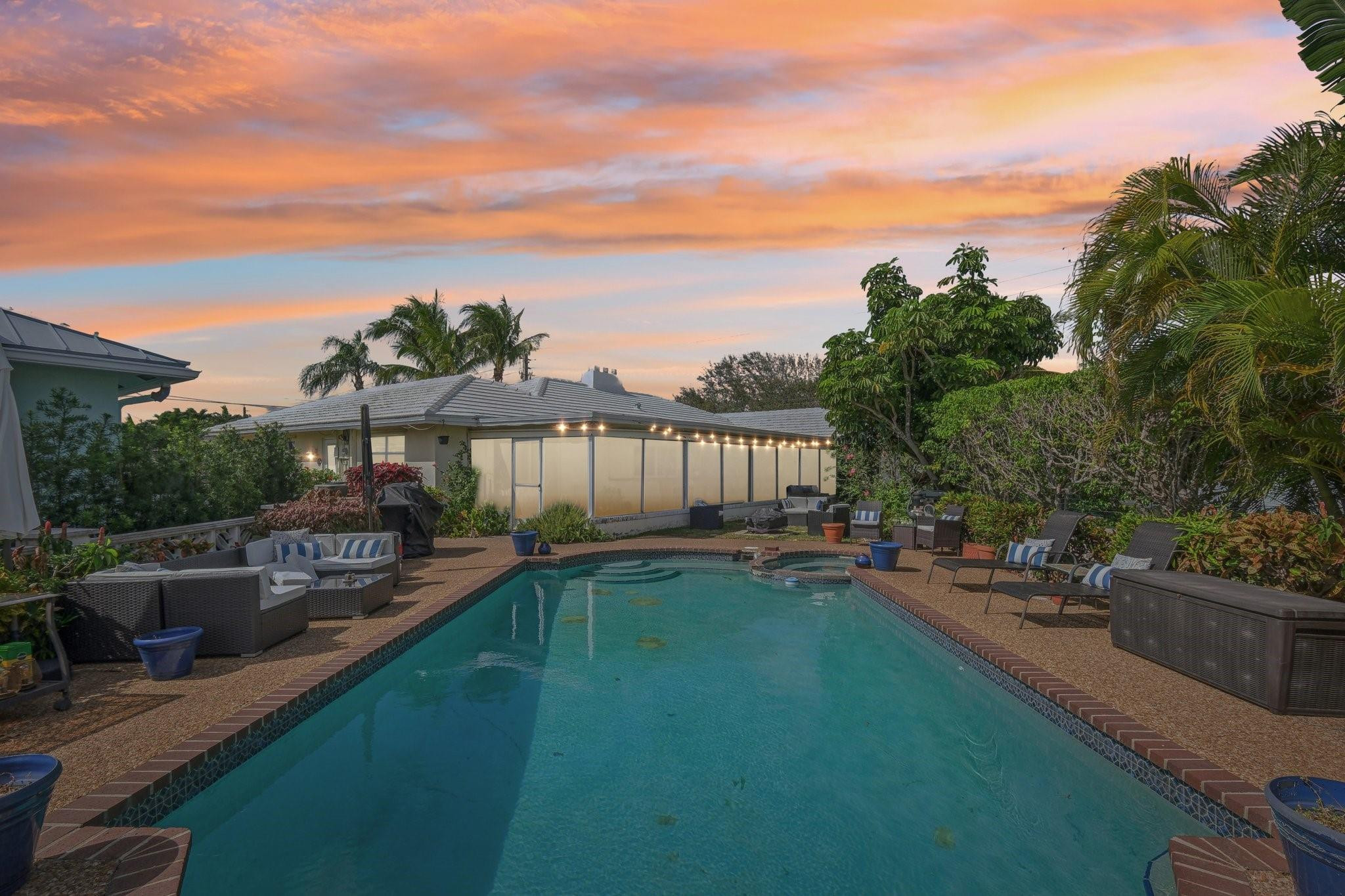 3820 Northeast 29th Avenue Lighthouse Point, FL 33064 - Photo 2 of 39 Custom pool, sits directly on the water