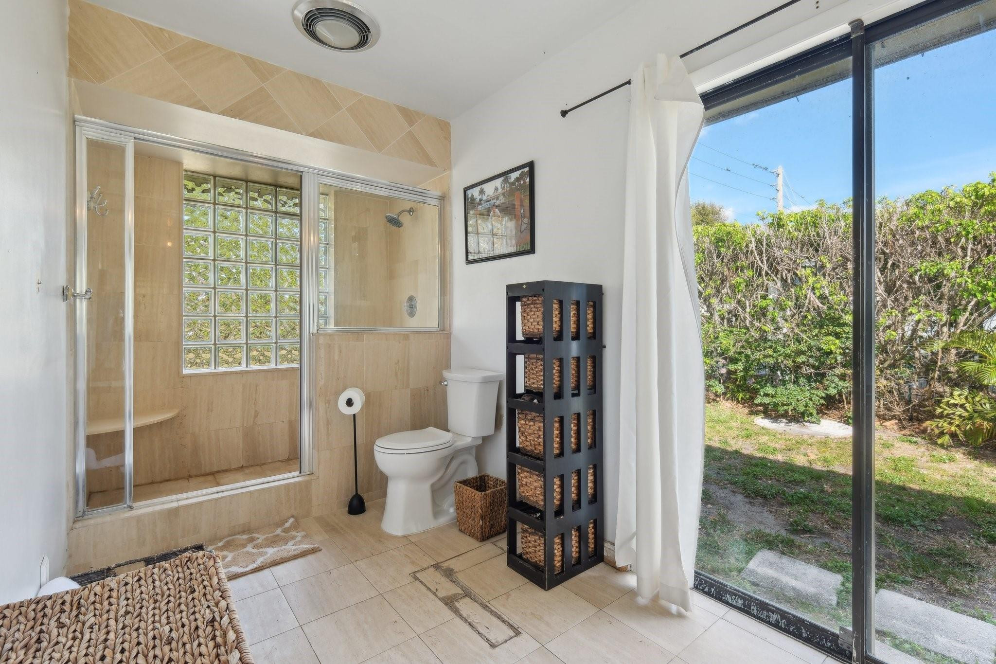 3820 Northeast 29th Avenue Lighthouse Point, FL 33064 - Photo 25 of 39 Photo 25