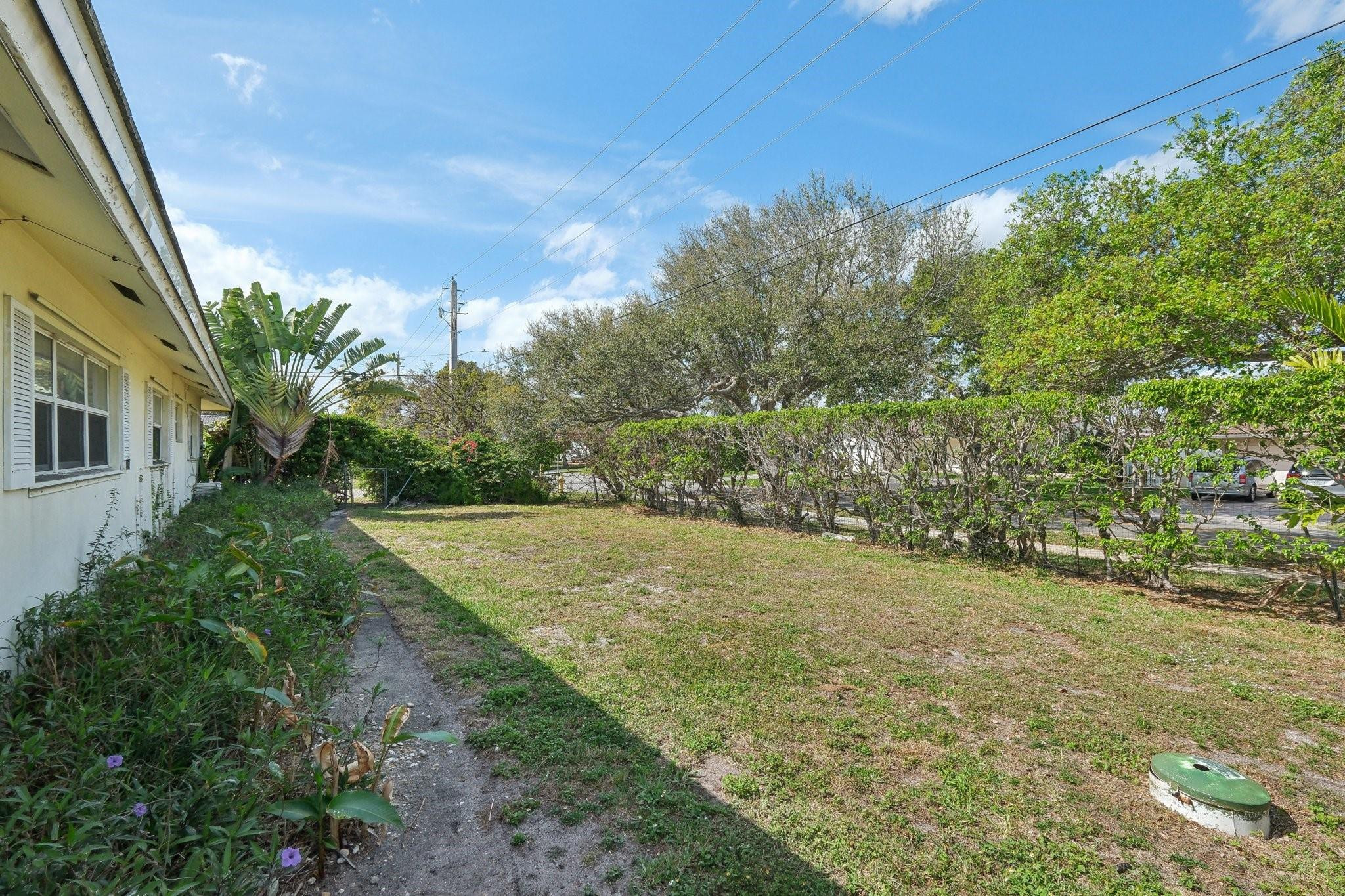 3820 Northeast 29th Avenue Lighthouse Point, FL 33064 - Photo 30 of 39 Over 11,000 sq. ft. lot