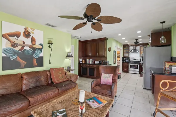 $1,250,000 | 3820 Northeast 29th Avenue, Lighthouse Point, FL 33064