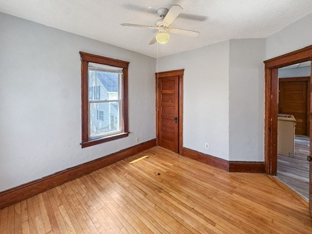 21 Falmouth Street Worcester, MA 01607 - Photo 18 of 40