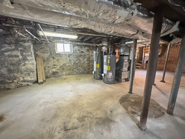 21 Falmouth Street Worcester, MA 01607 - Photo 33 of 40