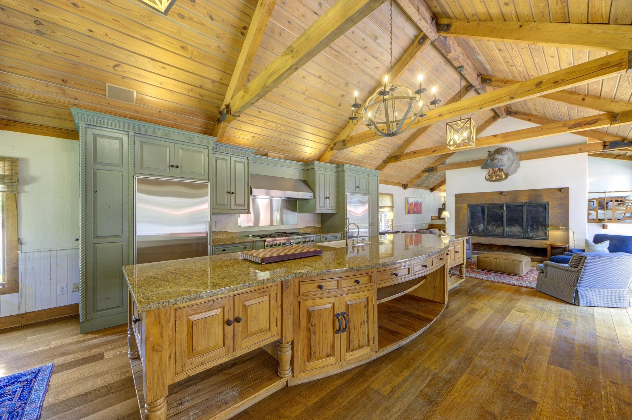 370 Greenway Road Memphis, TN 38117 - Photo 13 of 40 Gallery Image 13