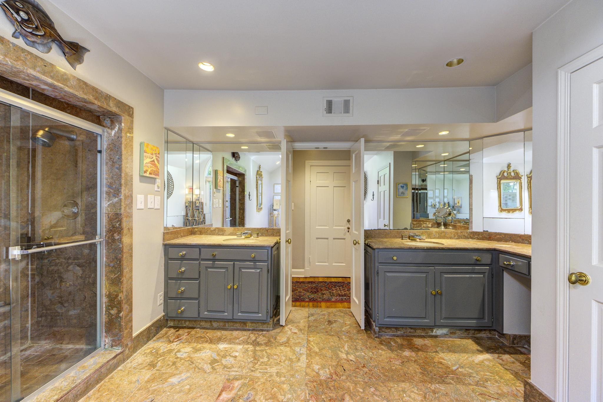 370 Greenway Road Memphis, TN 38117 - Photo 21 of 40 Gallery Image 21