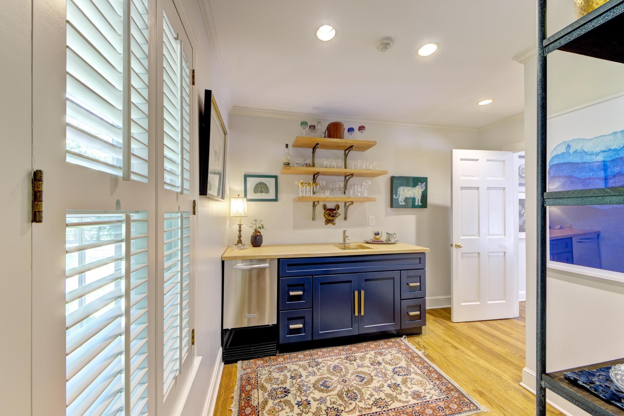 370 Greenway Road Memphis, TN 38117 - Photo 10 of 40 Gallery Image 10