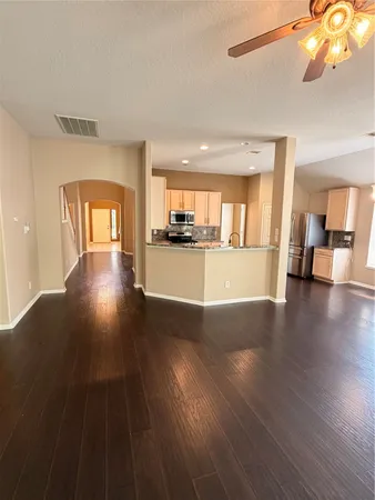 $2,050 | 906 Taylor Ridge Drive, Spring, TX 77373