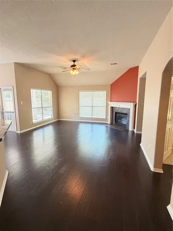 $2,050 | 906 Taylor Ridge Drive, Spring, TX 77373