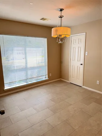 $2,050 | 906 Taylor Ridge Drive, Spring, TX 77373