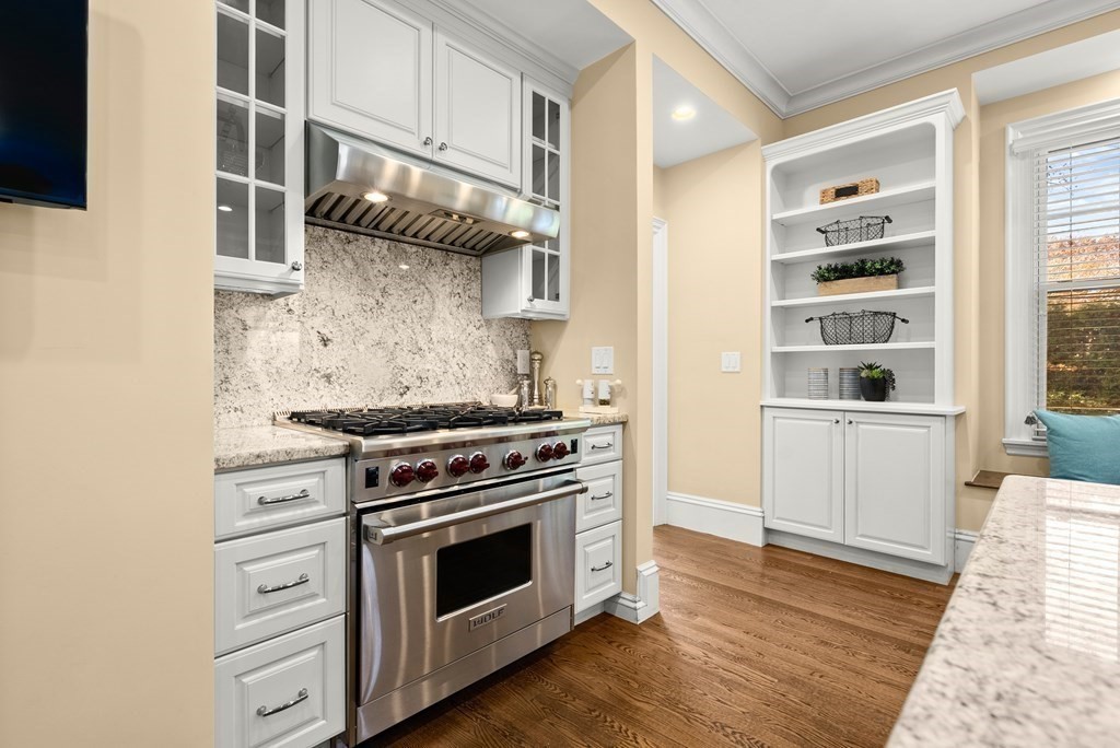 146 Naples Road Brookline, MA 02446 - Photo 12 of 29