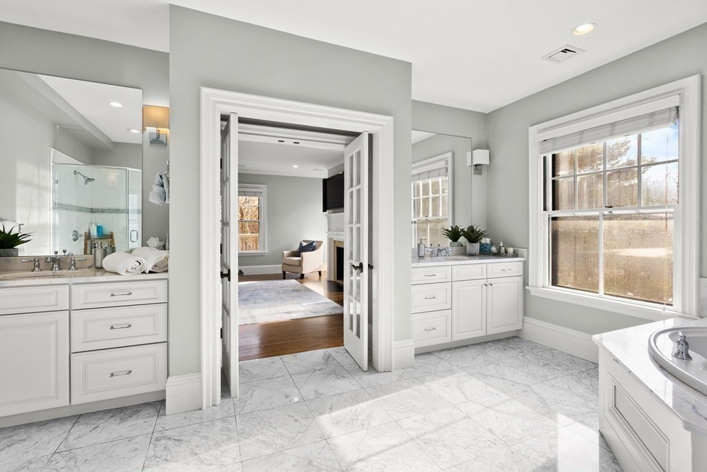 146 Naples Road Brookline, MA 02446 - Photo 19 of 29