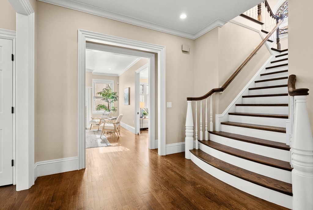 146 Naples Road Brookline, MA 02446 - Photo 6 of 29