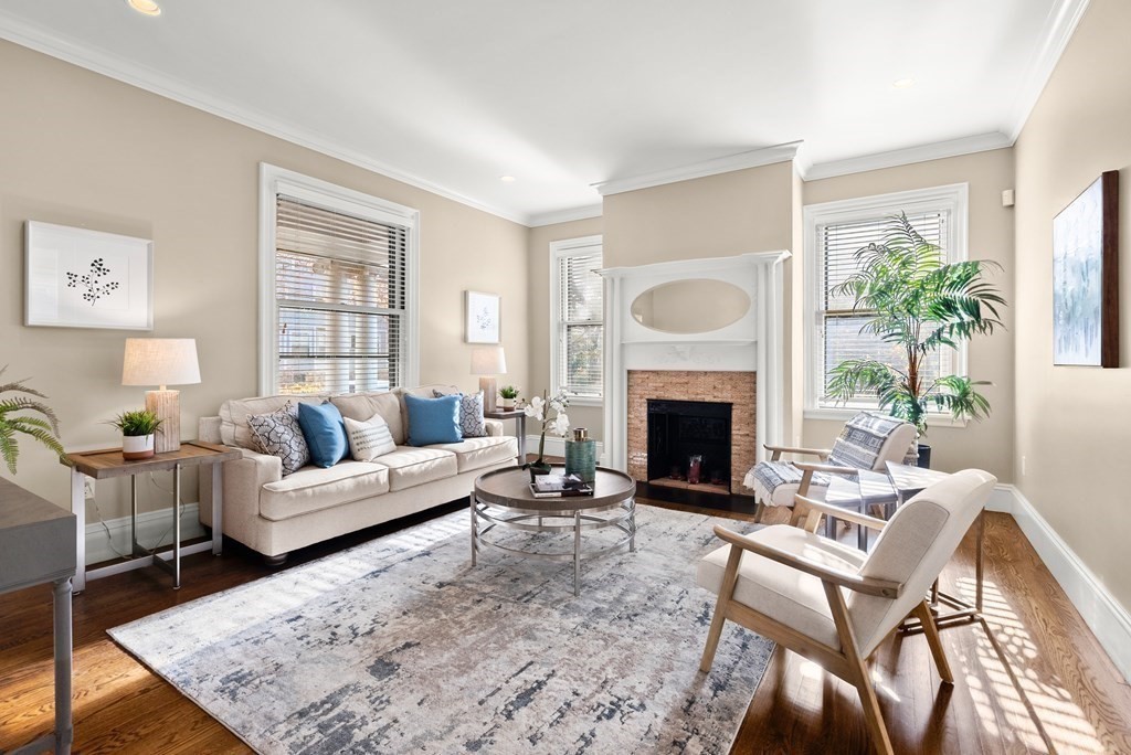 146 Naples Road Brookline, MA 02446 - Photo 7 of 29