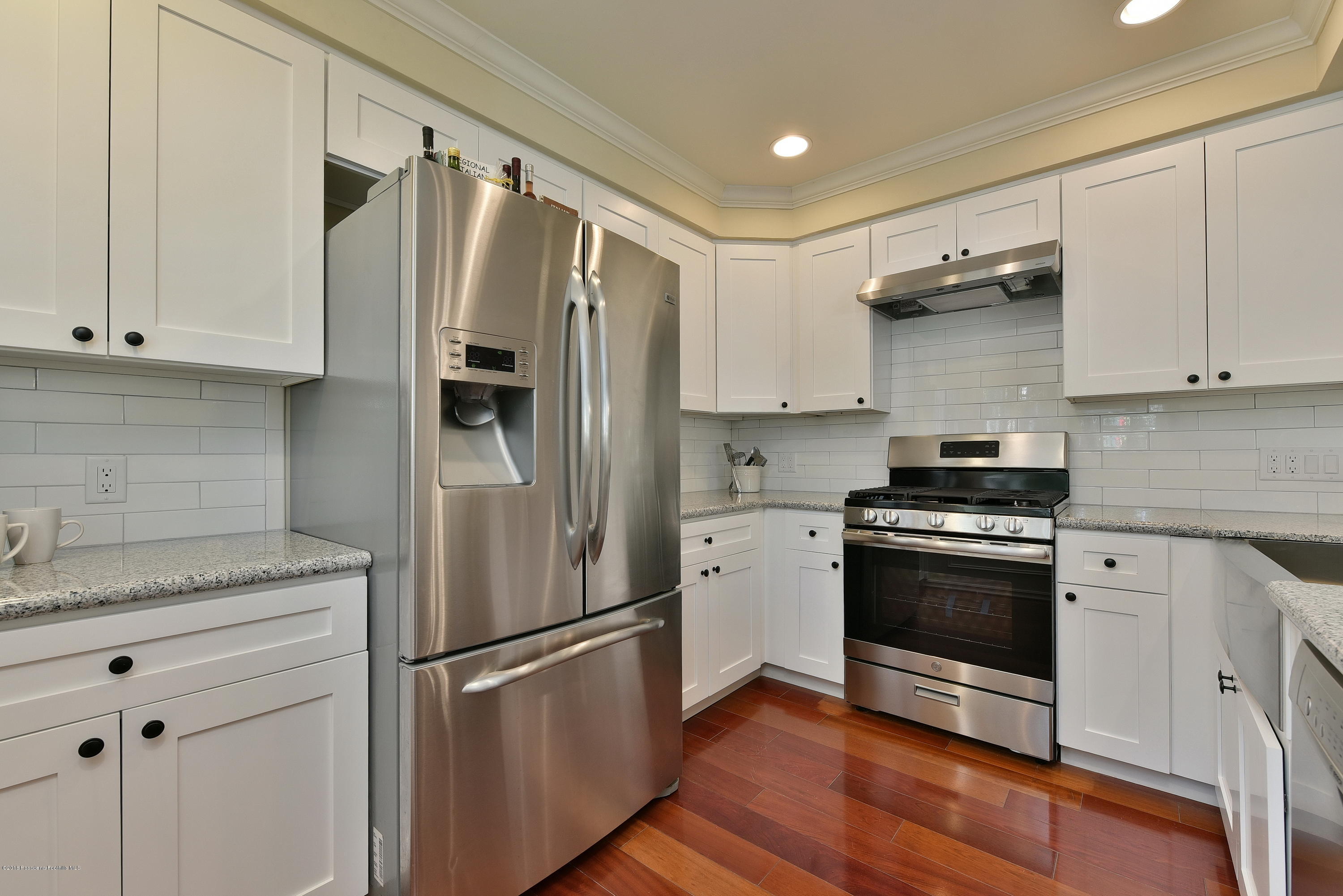 2426 Orange Avenue La Crescenta, CA 91214 - Photo 14 of 54 2426 Orange PRINT 16