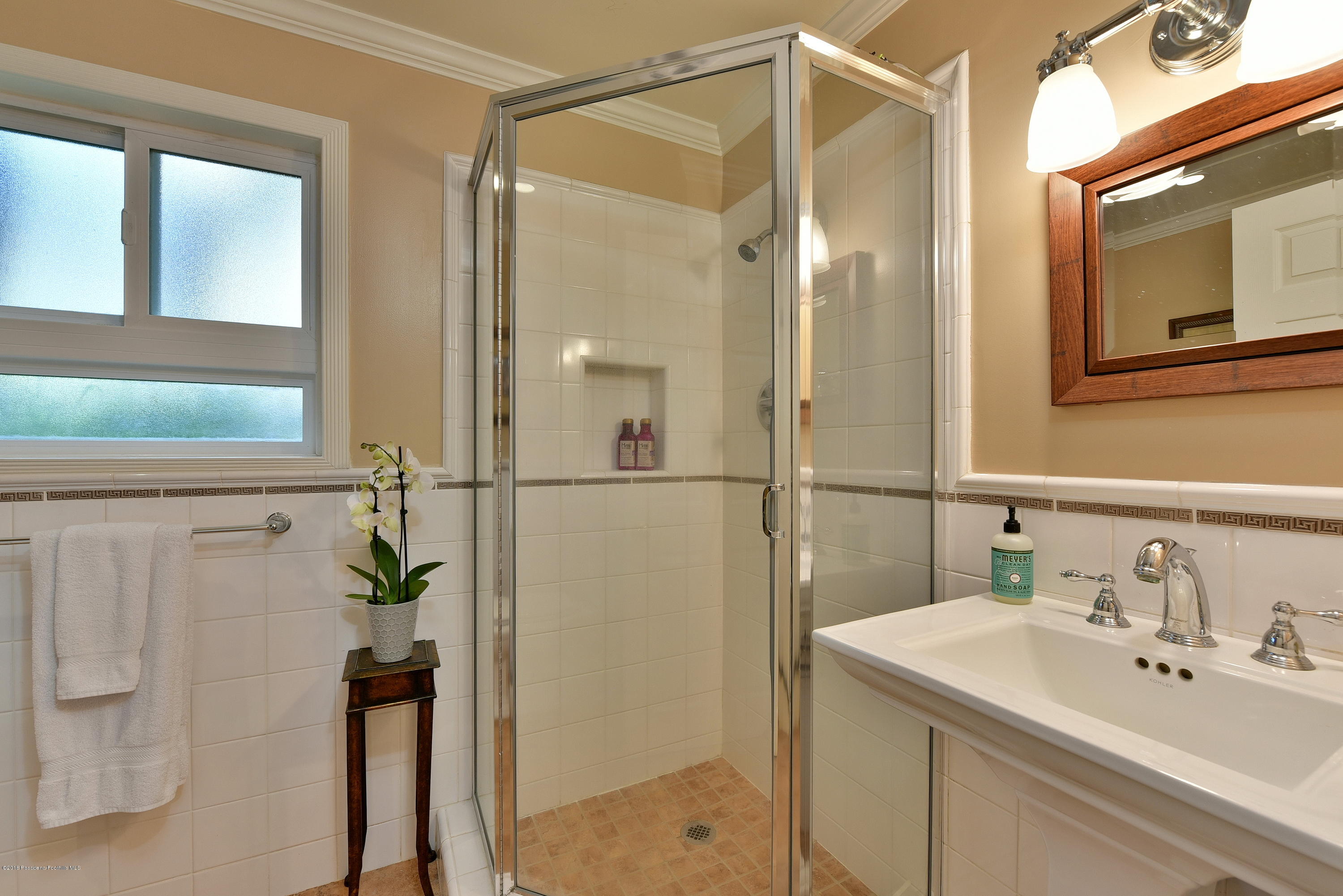 2426 Orange Avenue La Crescenta, CA 91214 - Photo 31 of 54 2426 Orange PRINT 35