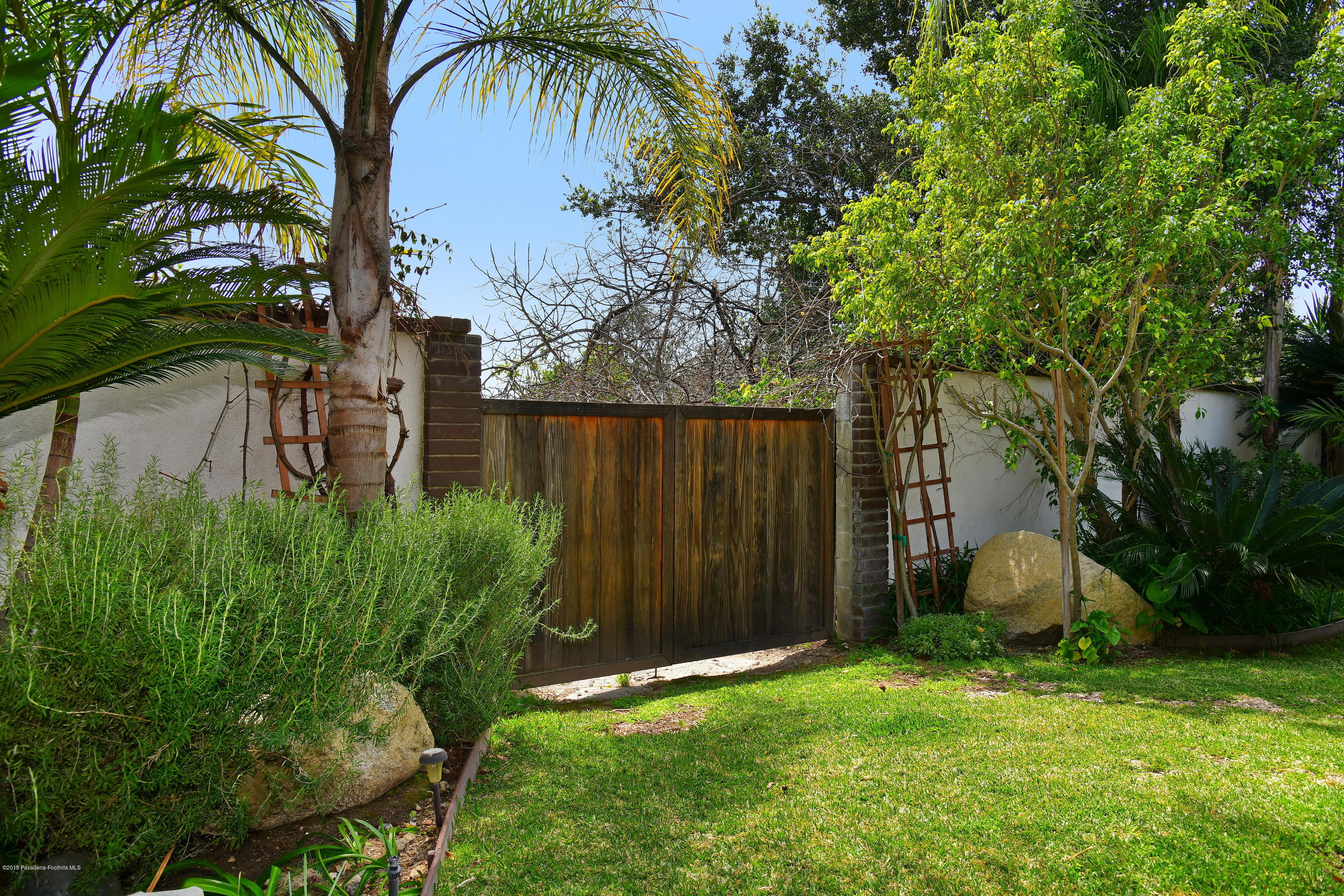 2426 Orange Avenue La Crescenta, CA 91214 - Photo 45 of 54 2426 Orange PRINT 48
