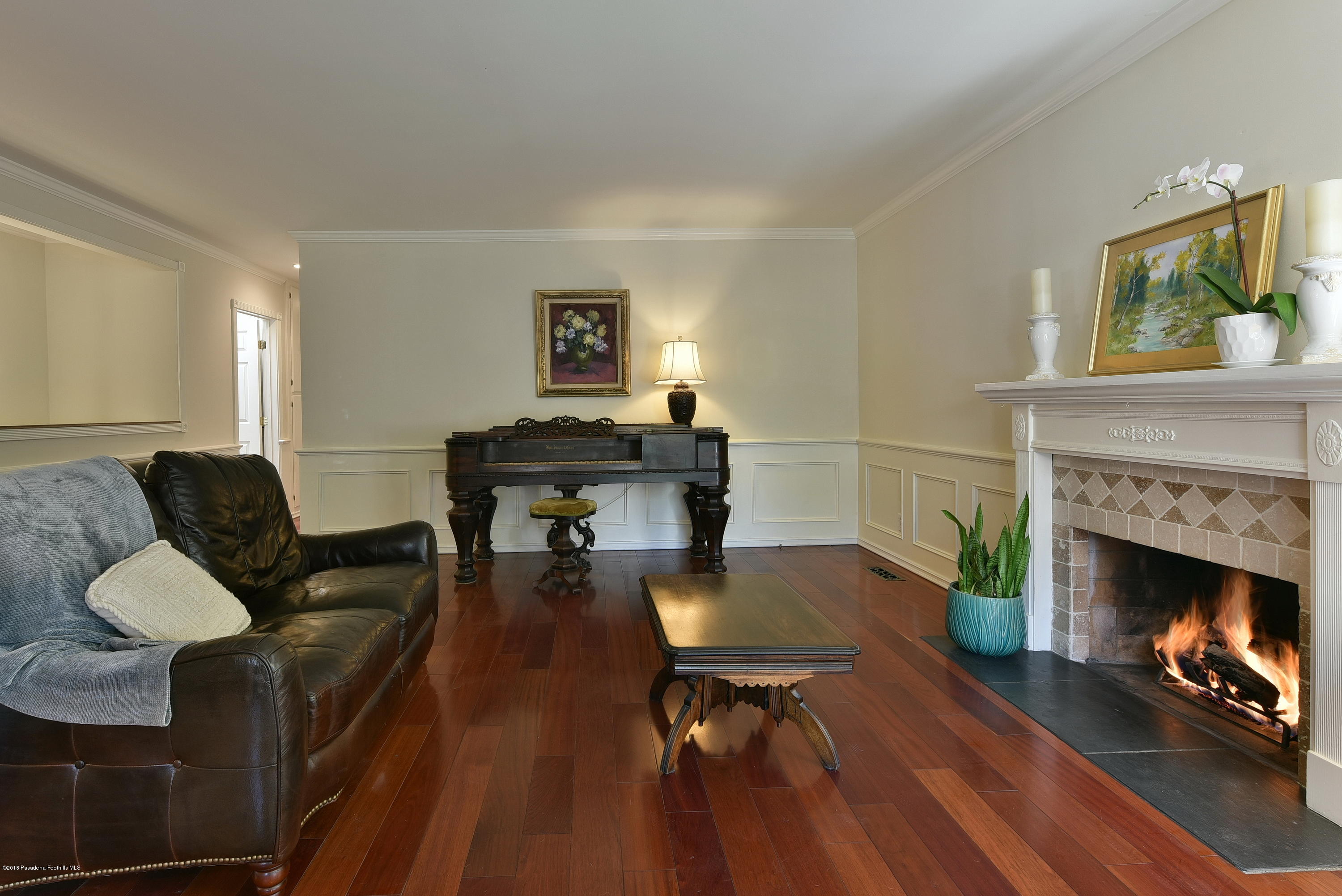 2426 Orange Avenue La Crescenta, CA 91214 - Photo 8 of 54 2426 Orange PRINT 10