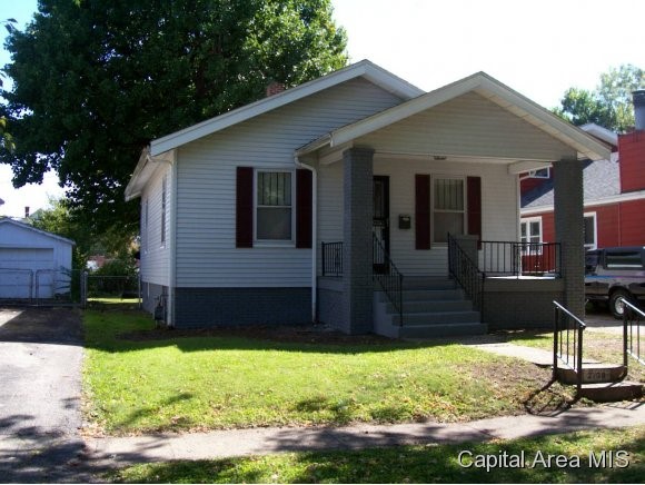 2108 South Spring Street Springfield, IL 62704 - Photo 1 of 9