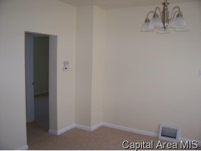 2108 South Spring Street Springfield, IL 62704 - Photo 7 of 9