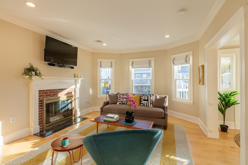 893 Broadway, Unit 2 Somerville, MA 02144 - Photo 17 of 40