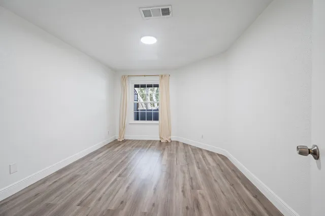 a car parked in front of a building