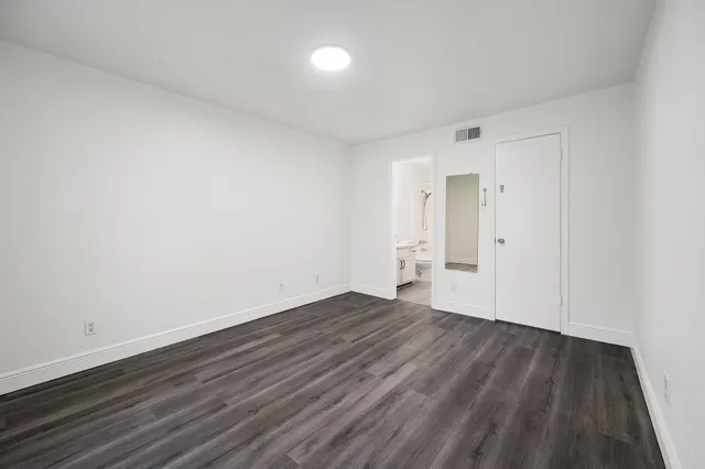 $1,400 | 10733 Braes Bend Drive, Unit 10733, Houston, TX 77071