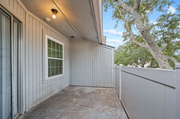 $1,400 | 10733 Braes Bend Drive, Unit 10733, Houston, TX 77071