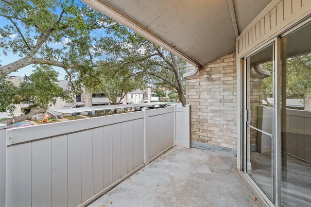 $1,400 | 10733 Braes Bend Drive, Unit 10733, Houston, TX 77071