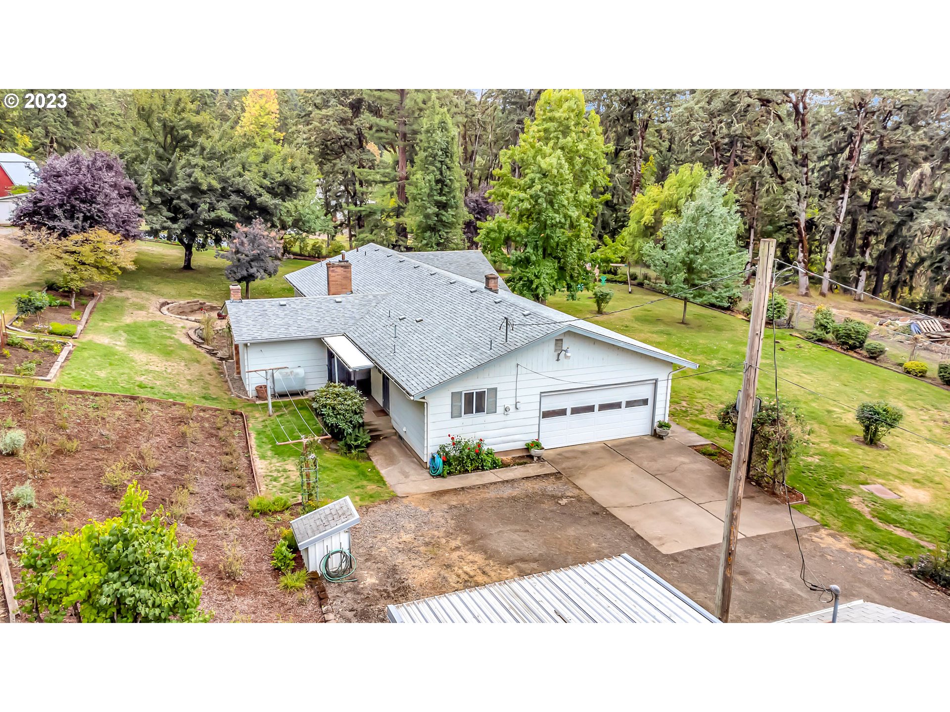 33756 Molitor Hill Road Cottage Grove, OR 97424 - Photo 5 of 48 Gallery Image 5