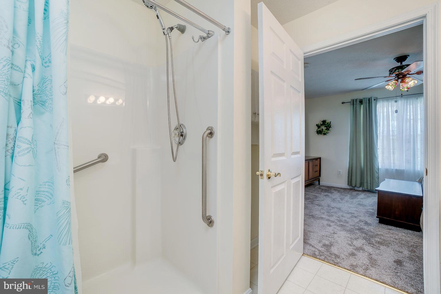 4600 Sandwood Road Baltimore, MD 21219 - Photo 23 of 37 Primary bath w/ walk in shower