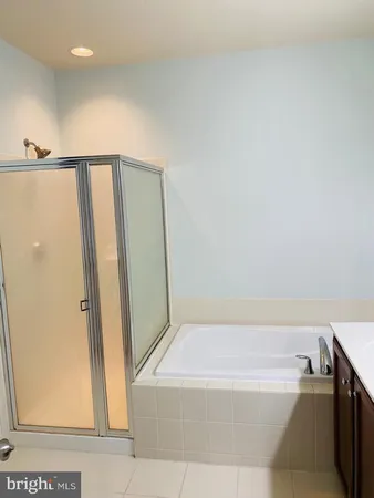 $2,650 | 7901 Crescent Park Drive, Gainesville, VA 20155