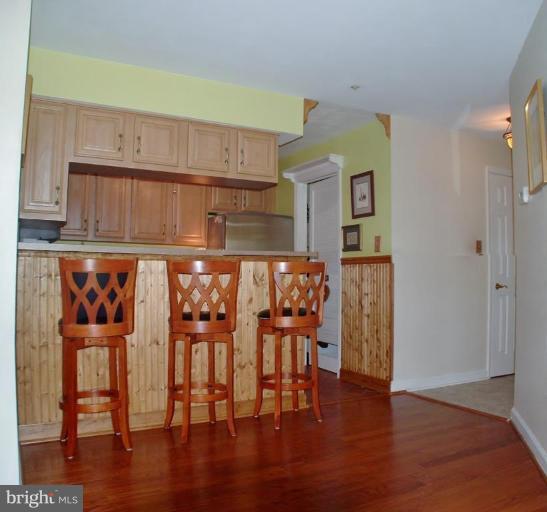 6830 Hayley Ridge Way, Unit G Baltimore, MD 21209 - Photo 5 of 11 Breakfast Area