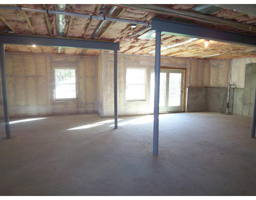 27 Whitehall Way Bellingham, MA 02019 - Photo 24 of 26 Gallery Image 24