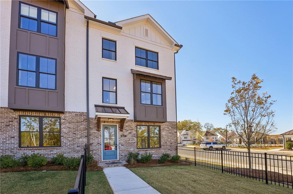 621 Silva Street, Unit 124 Cumming, GA 30040 - Photo 4 of 50