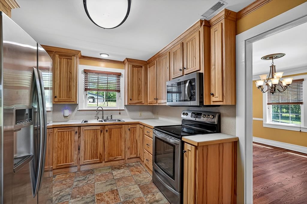 3731 Big Bottom Road Whitleyville, TN 38588 - Photo 13 of 58
