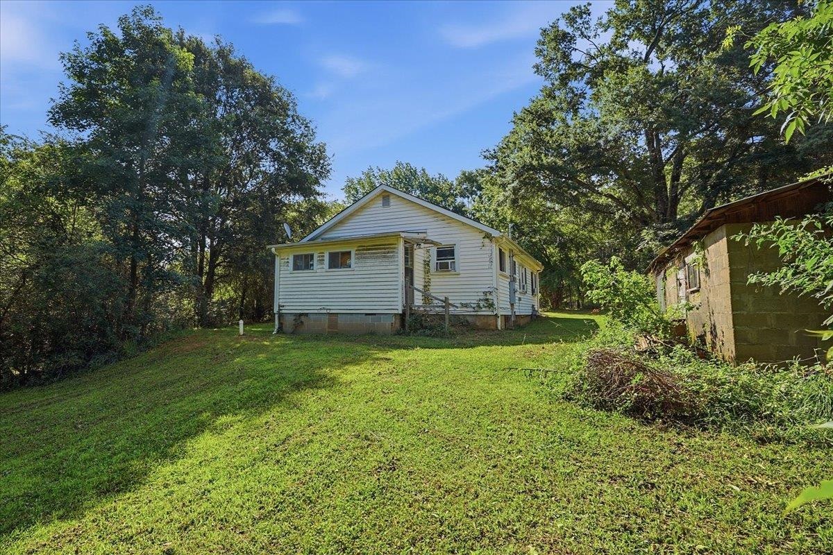 2060 Highway 418 Pelzer, SC 29669 - Photo 24 of 28