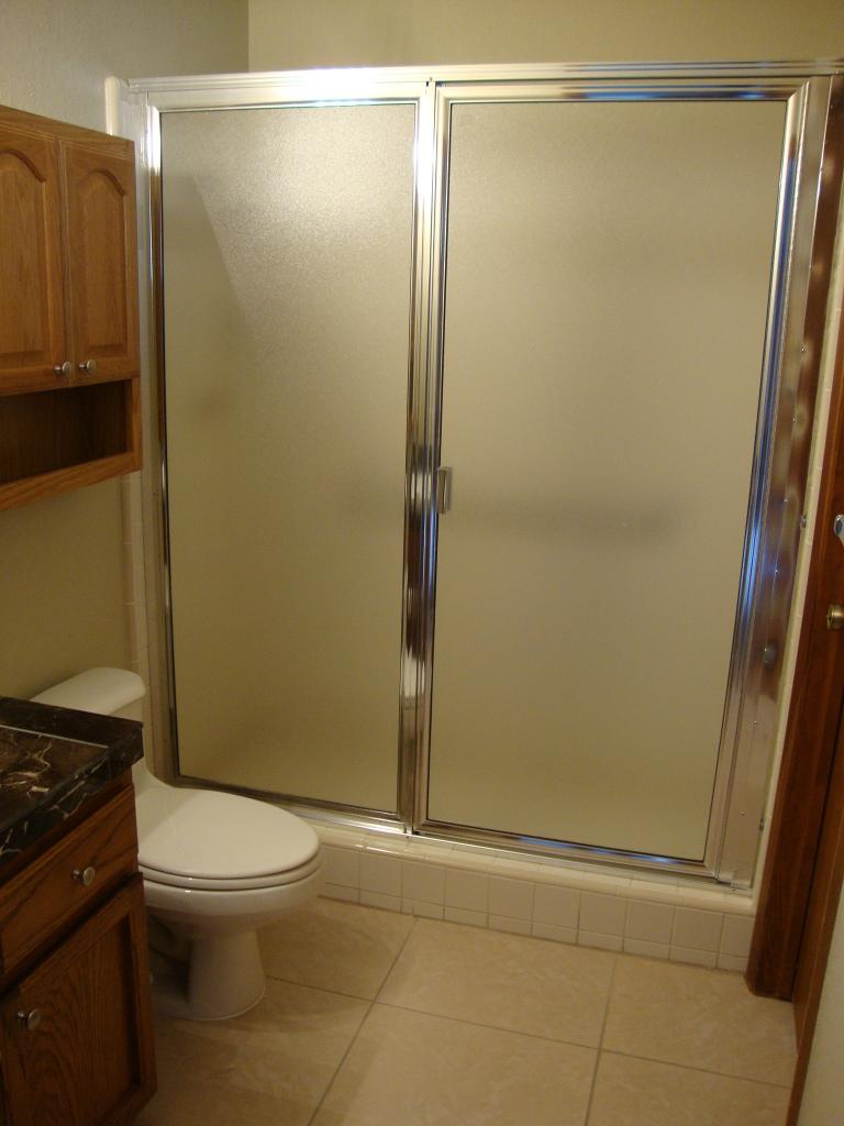 3038 East Decatur Street Mesa, AZ 85213 - Photo 15 of 20 MASTER BATH 2