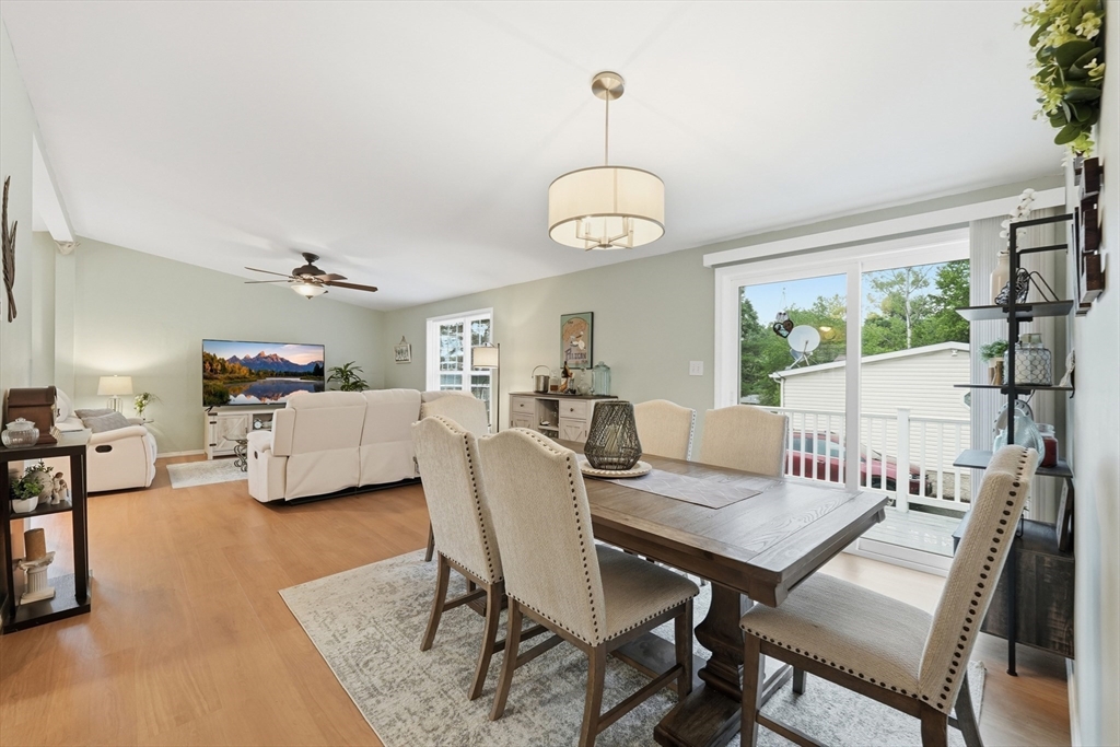41 Deer Run Brookfield, MA 01506 - Photo 4 of 21