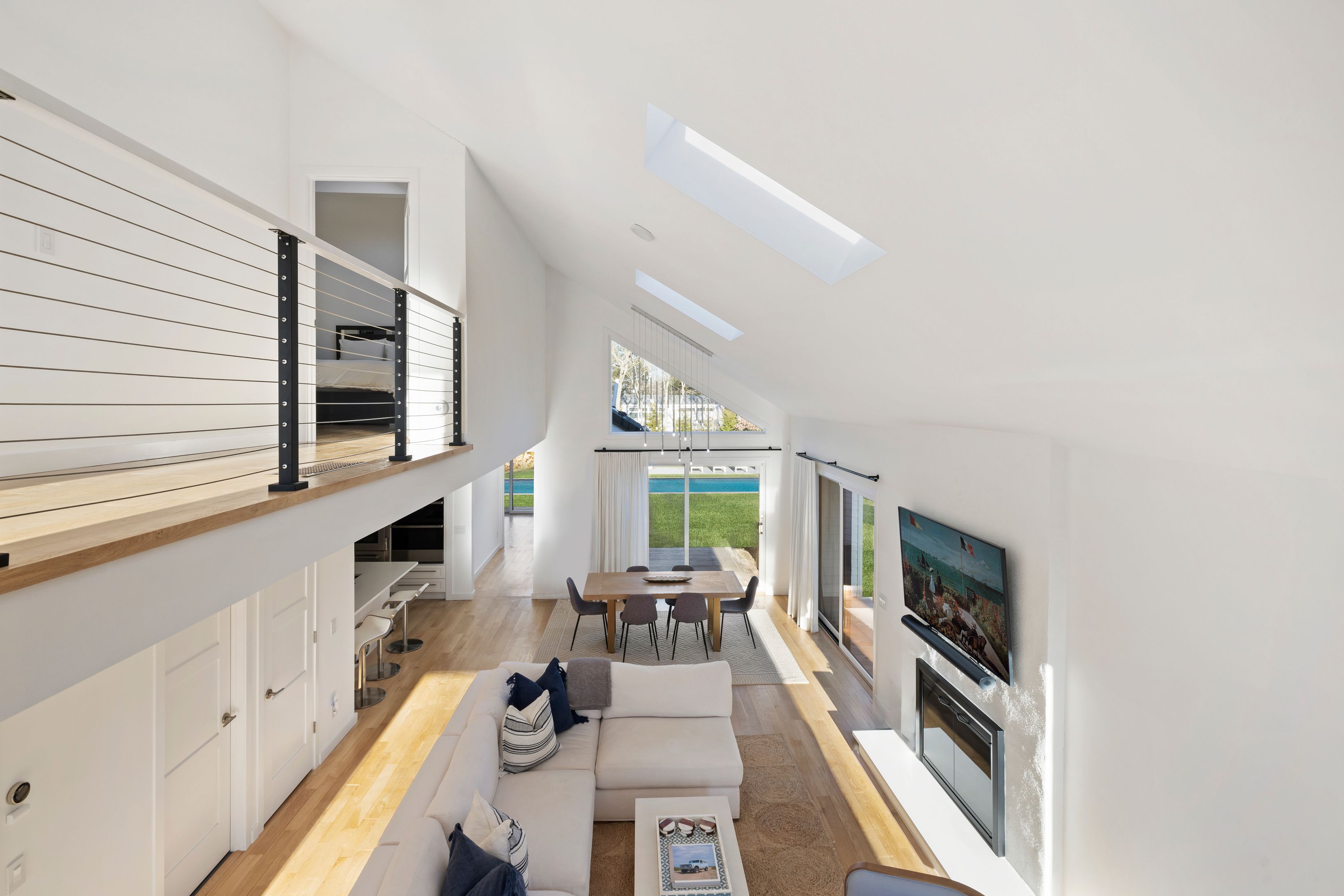 88 Springy Banks Road East Hampton, NY 11937 - Photo 16 of 23 Gallery Image 16