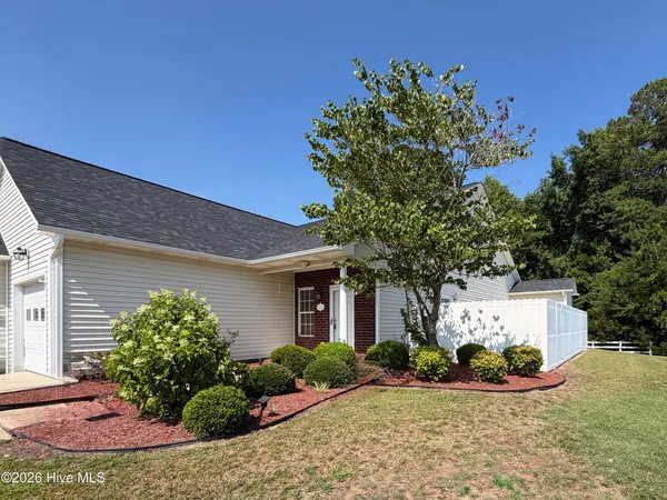 $200,000 | 2059 Briarwood Drive, Kinston, NC 28501