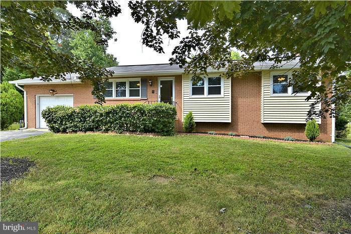 103 Claiborne Road Edgewater, MD 21037 - Photo 2 of 27 Exterior (Front)