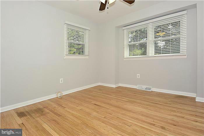 103 Claiborne Road Edgewater, MD 21037 - Photo 11 of 27 Bedroom