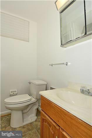 103 Claiborne Road Edgewater, MD 21037 - Photo 19 of 27 Bath