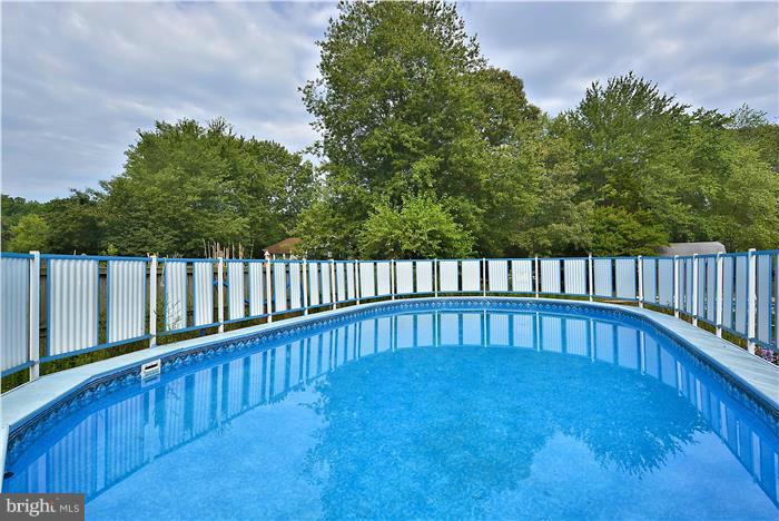 103 Claiborne Road Edgewater, MD 21037 - Photo 27 of 27 Exterior (Rear)