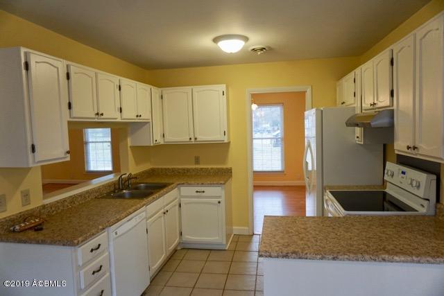 3013 Ratel Drive Beaufort, SC 29902 - Photo 10 of 29 fullsizeoutput_12c1